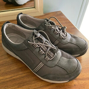 Dansko Helen Grey Walking Sneaker Comfort Shoe 37 6.5-7